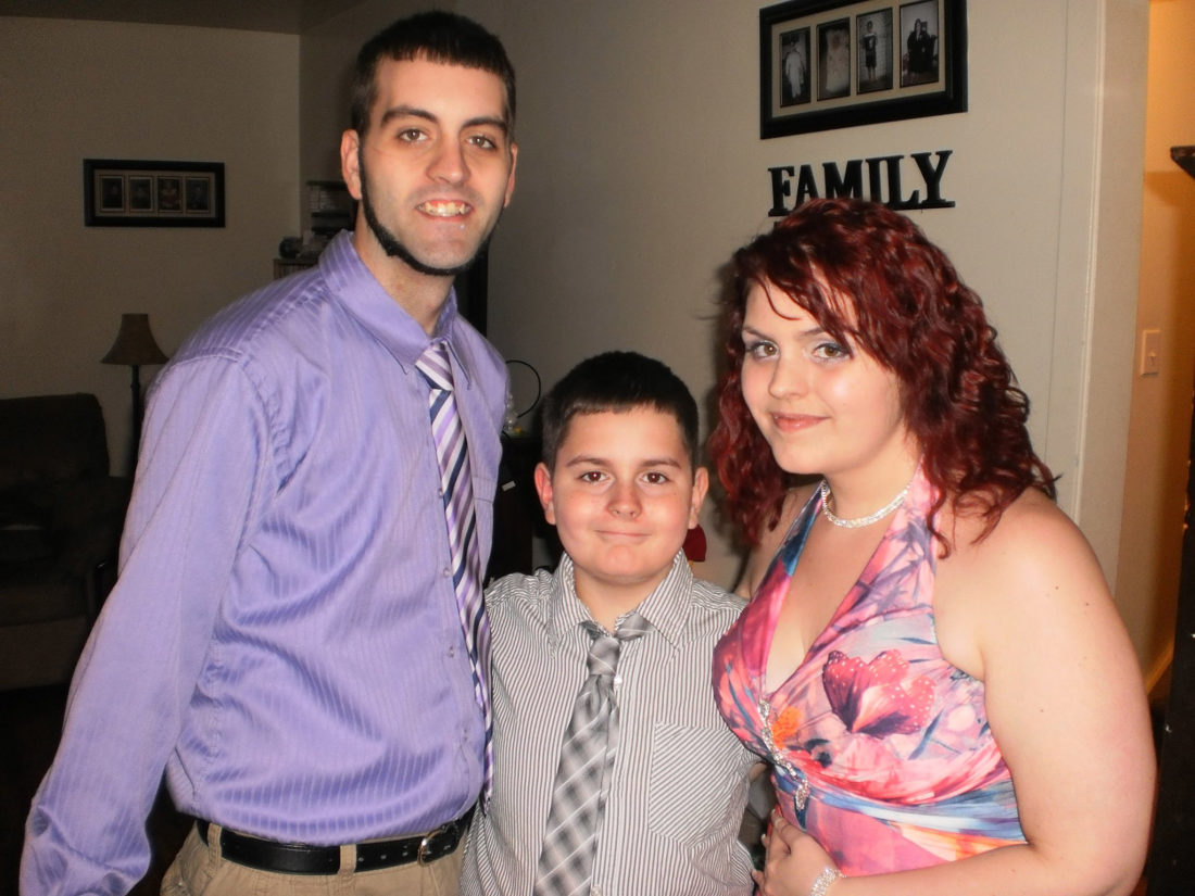 Sibling Support How a brother and sister bonded through having MS