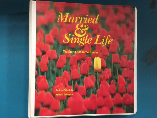 Married & Single Life 5/E TR Binder